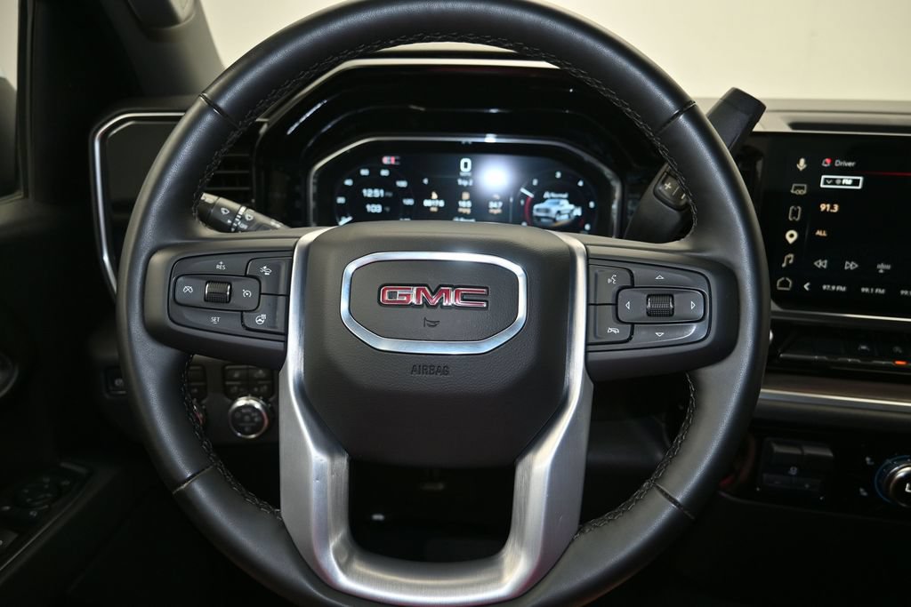 Certified 2025 GMC Sierra 1500 SLT AWD/4WD image 13