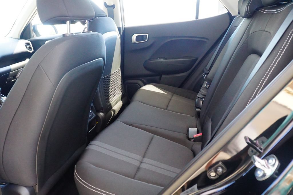 New 2026 Hyundai Venue SEL FWD image 19
