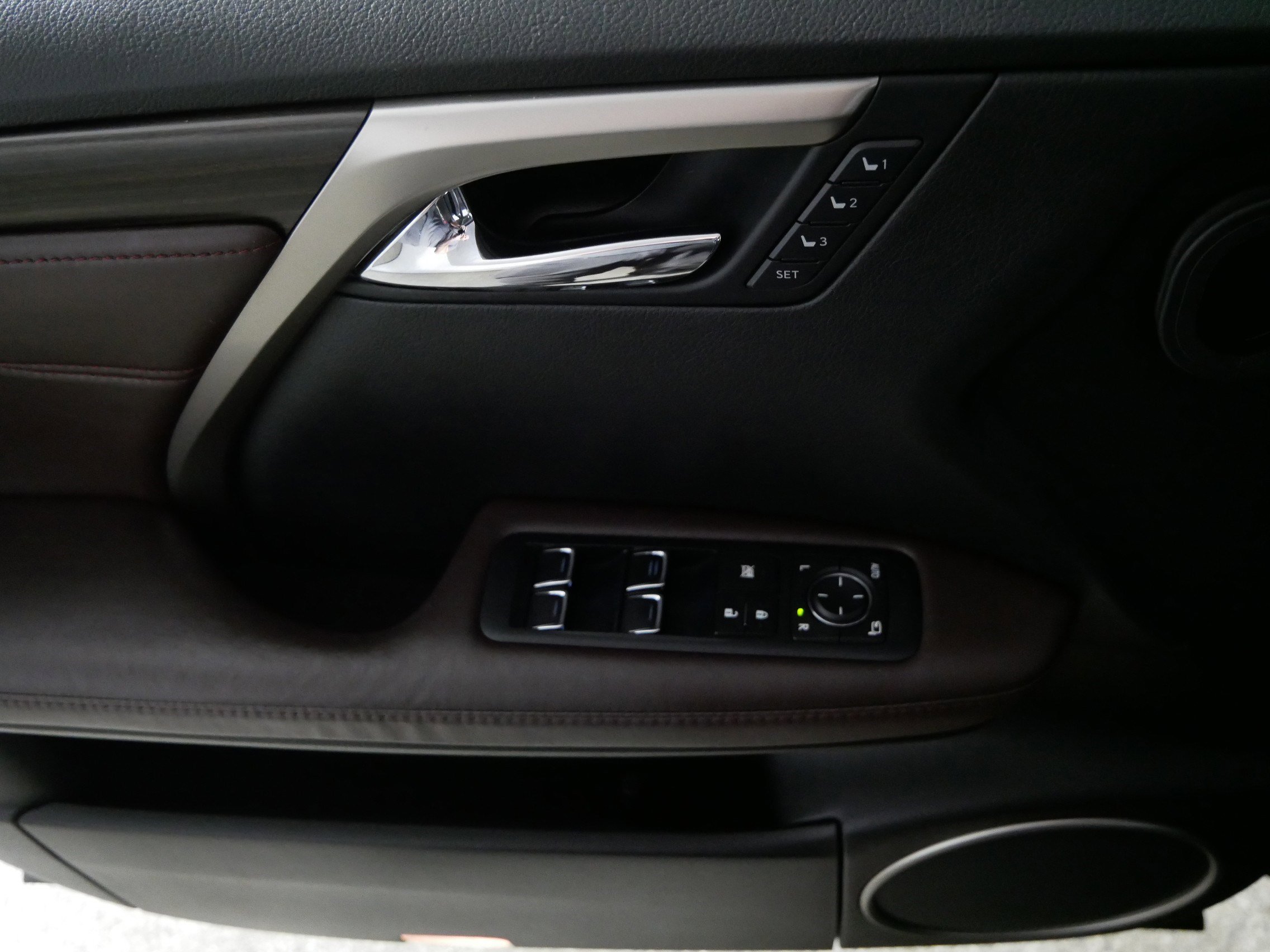 Used 2016 Lexus RX 350 AWD w/ Premium Package image 19