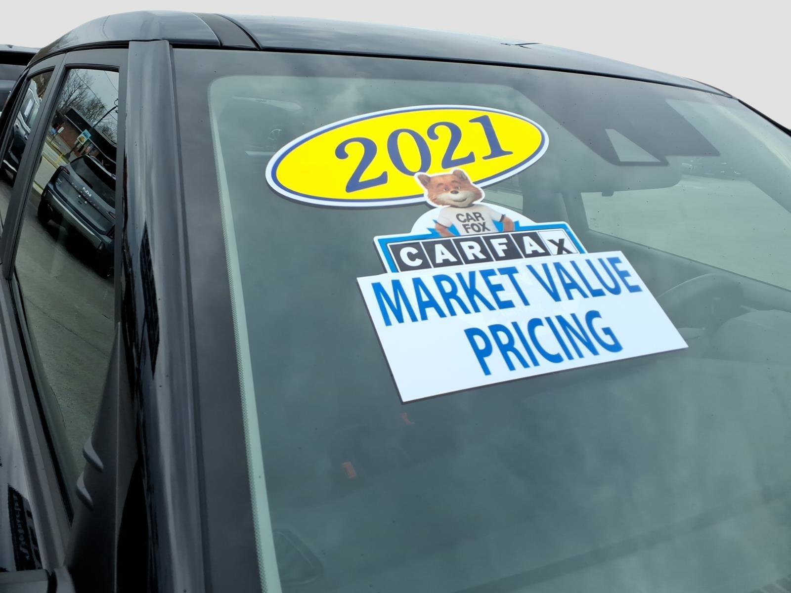 Used 2021 Hyundai Venue SE w/ Cargo Package image 9