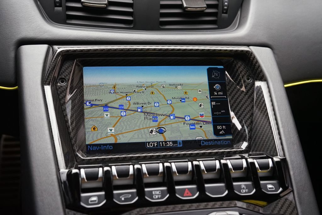 Used 2019 Lamborghini Aventador SVJ image 29