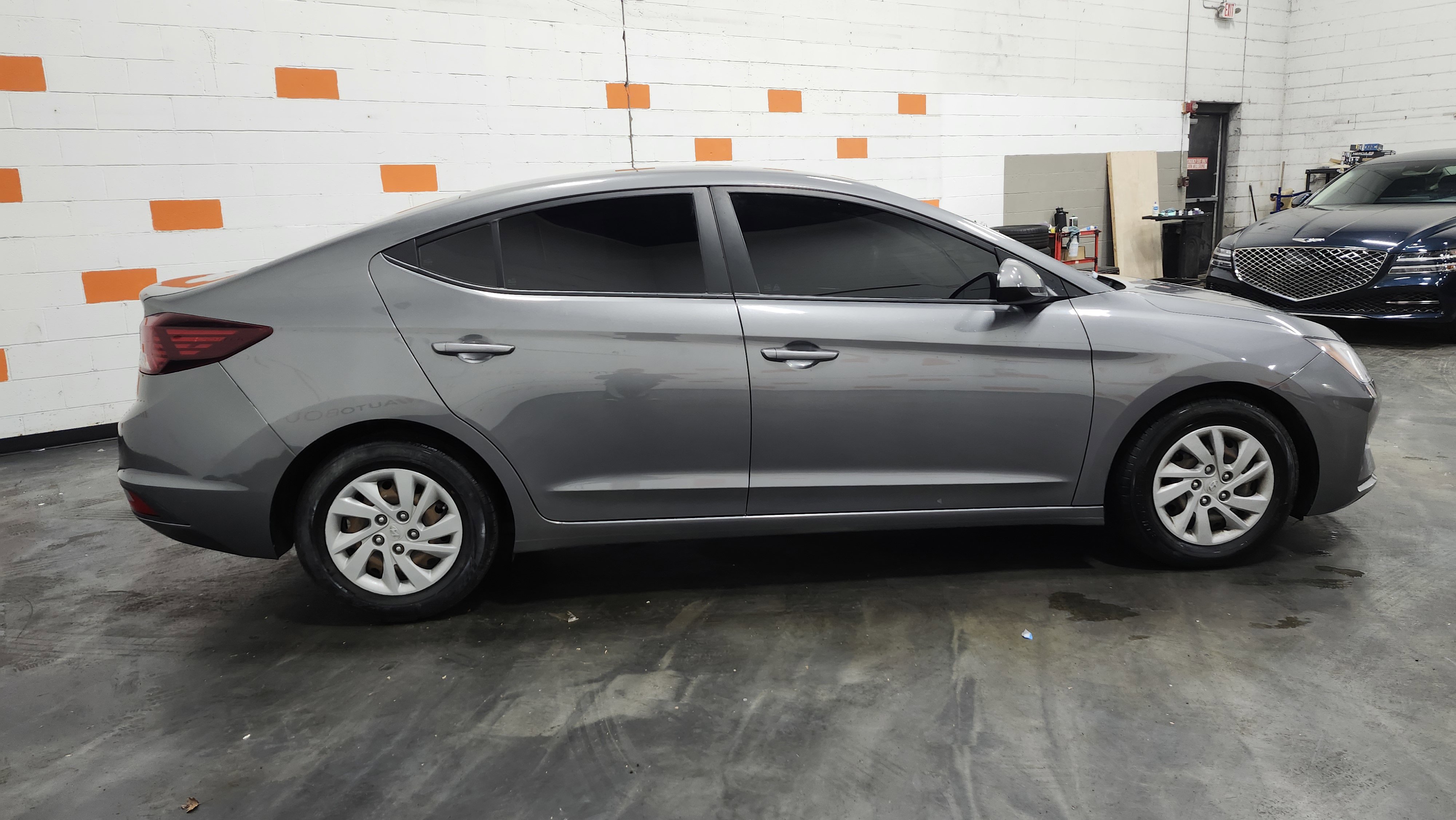 Used 2020 Hyundai Elantra SE w/ Cargo Package (C1) image 16
