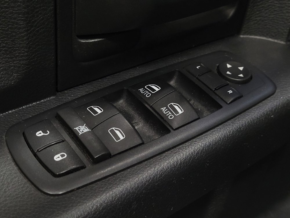 Used 2016 RAM 1500 Express image 27