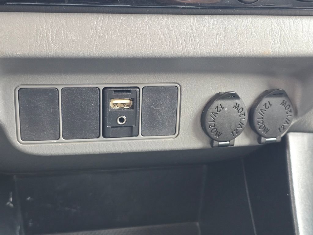 Used 2013 Toyota Tacoma Base w/ SR5 Pkg image 20