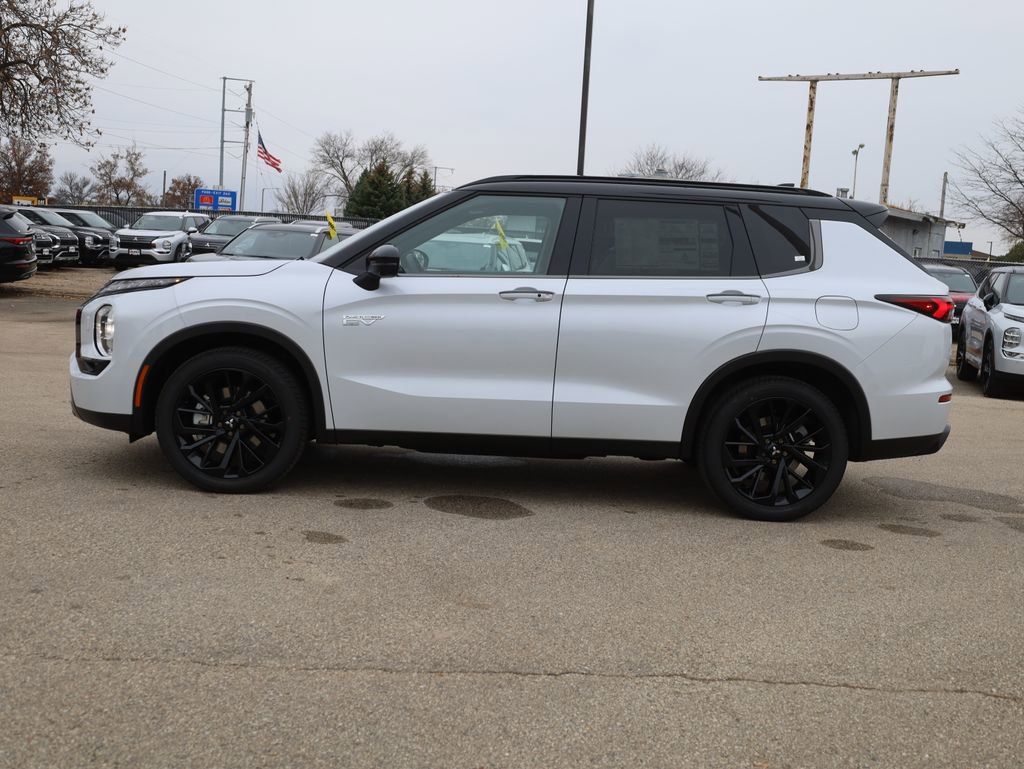New 2025 Mitsubishi Outlander SEL Black Edition image 6
