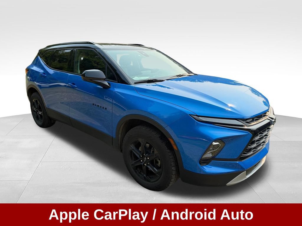 Used 2024 Chevrolet Blazer LT w/ Midnight/Sport Edition AWD/4WD image 9