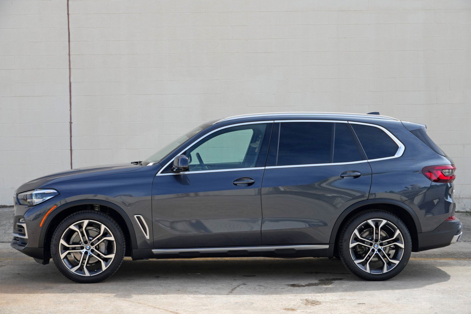 Used 2021 BMW X5 sDrive40i w/ Convenience Package RWD image 51