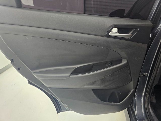 Used 2019 Hyundai Tucson SE image 31