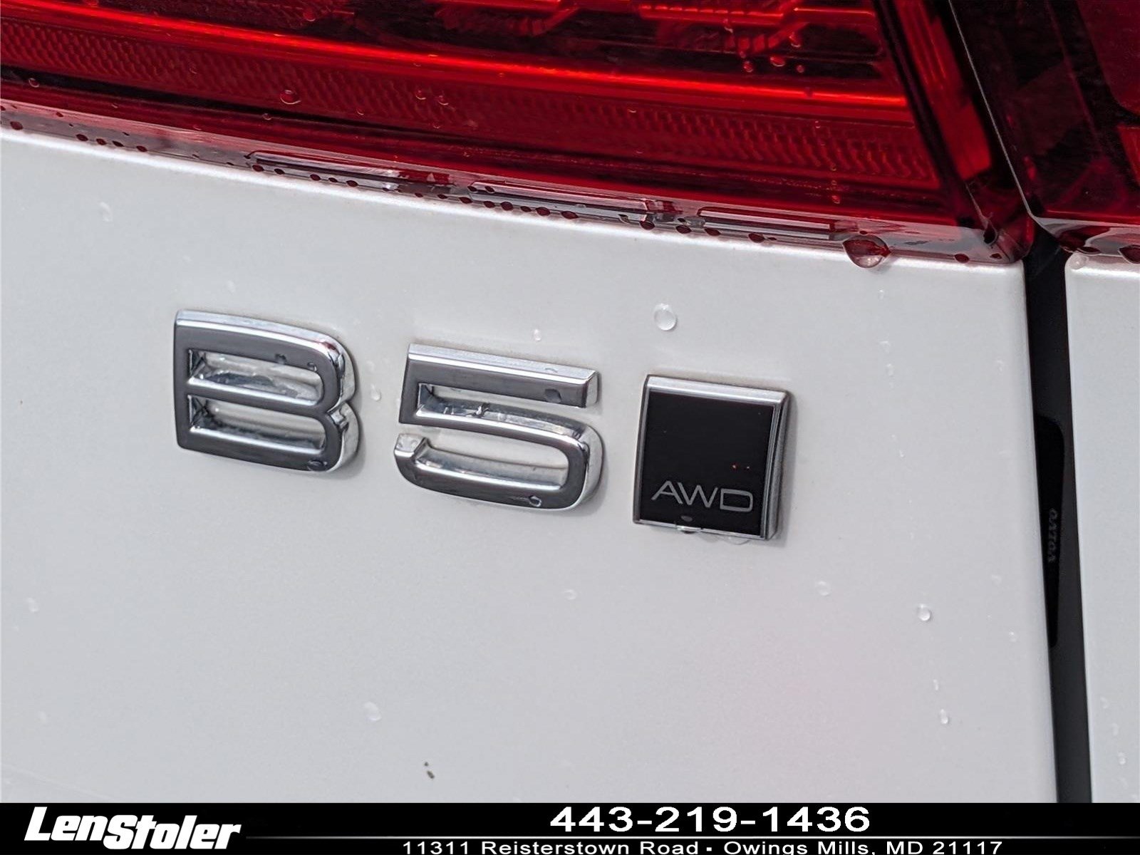 Used 2024 Volvo XC60 B5 Plus w/ Protection Package Premier AWD/4WD image 9