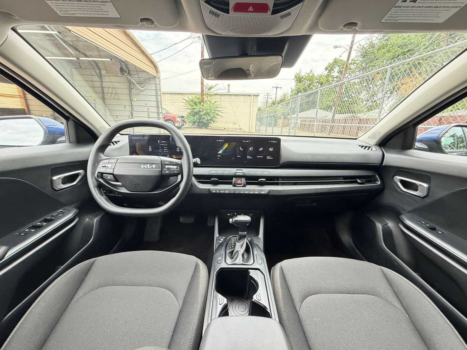 Used 2026 Kia K4 FWD image 30
