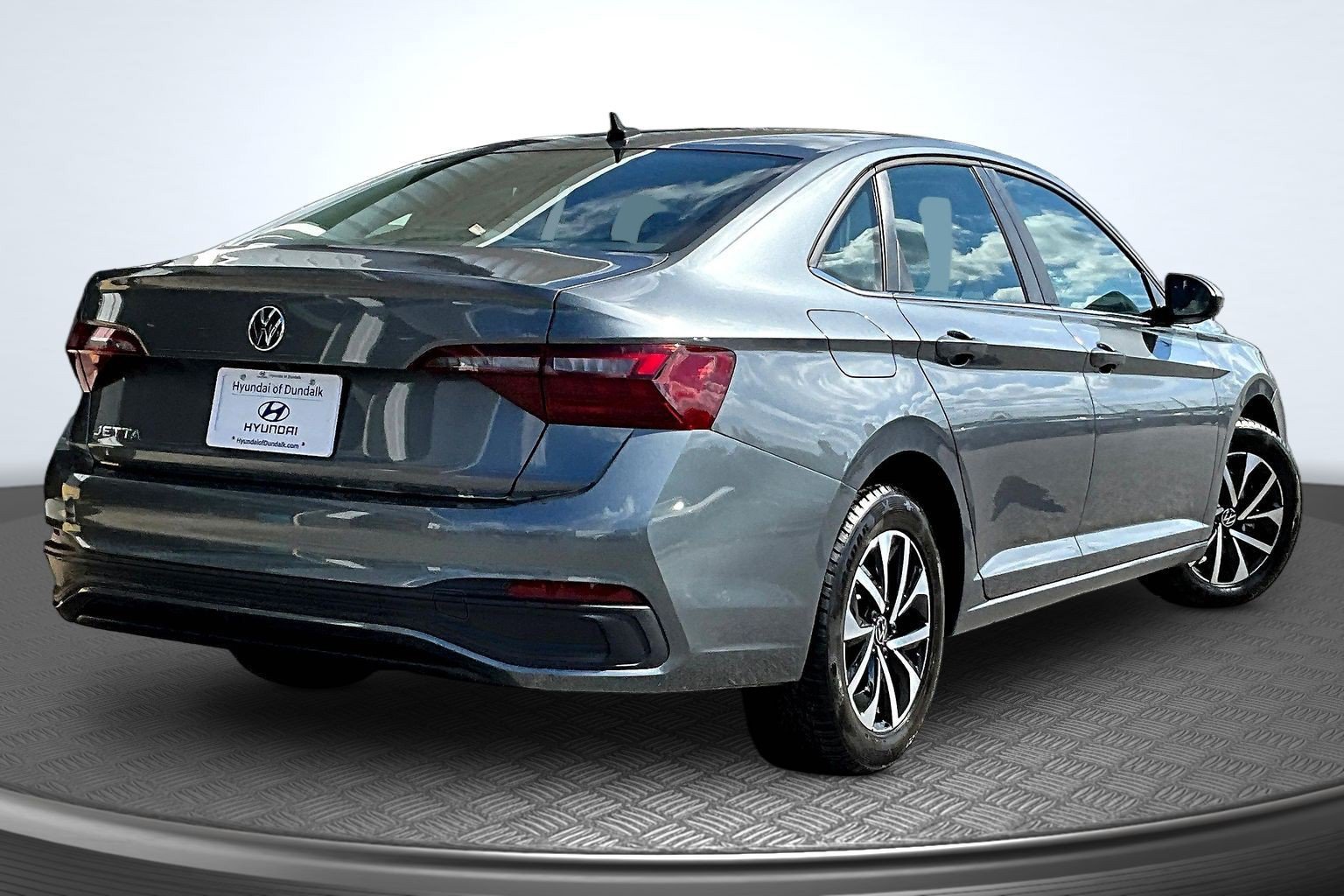Used 2024 Volkswagen Jetta S FWD image 5