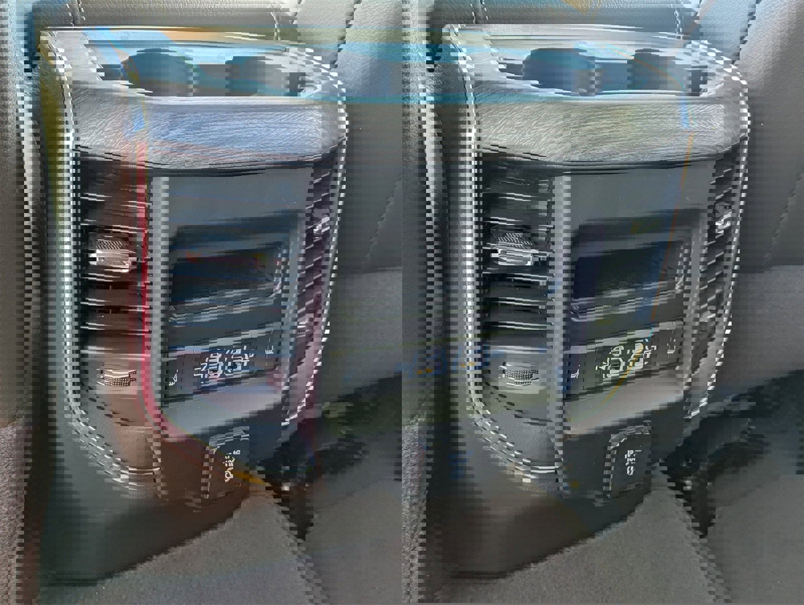 New 2026 RAM 2500 Laramie image 31