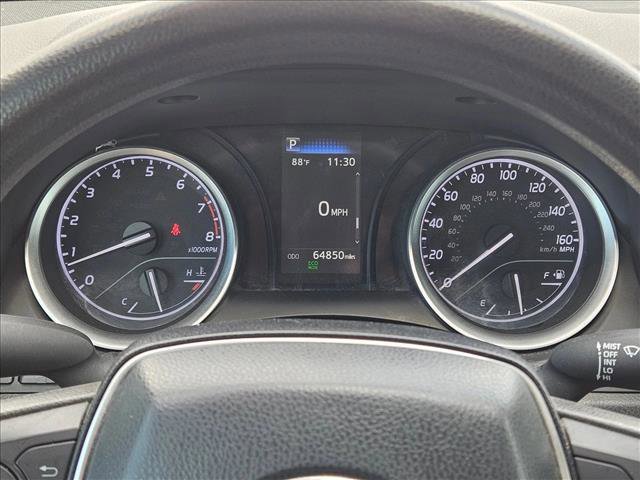 Used 2022 Toyota Camry LE image 11