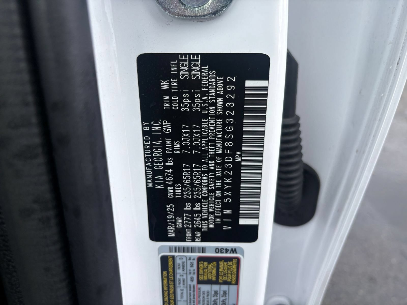 Used 2025 Kia Sportage LX FWD image 28