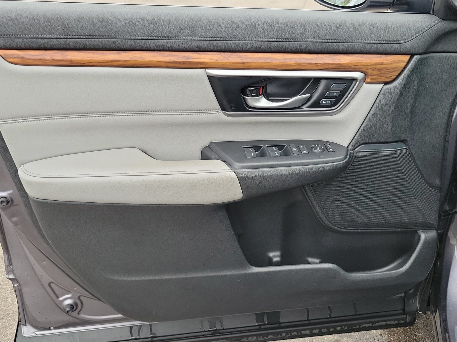 Used 2021 Honda CR-V EX-L image 13