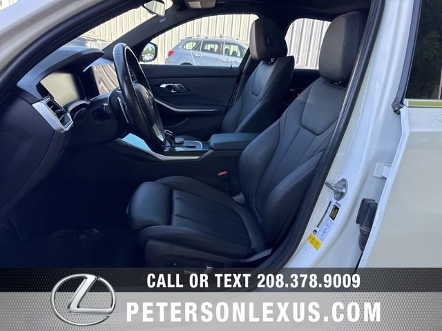 Used 2020 BMW 330i Sedan w/ Convenience Package RWD image 23