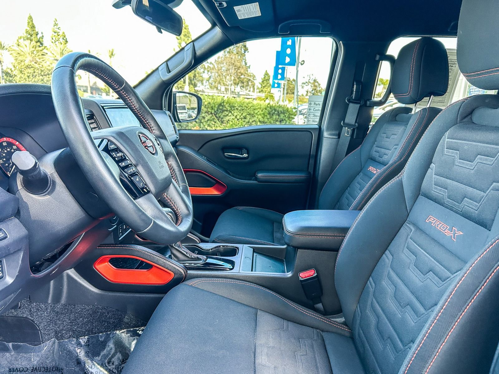 Used 2023 Nissan Frontier Pro-X w/ Pro Convenience Package RWD image 18