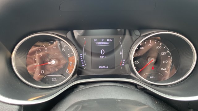 Used 2019 Jeep Compass Latitude AWD/4WD image 16