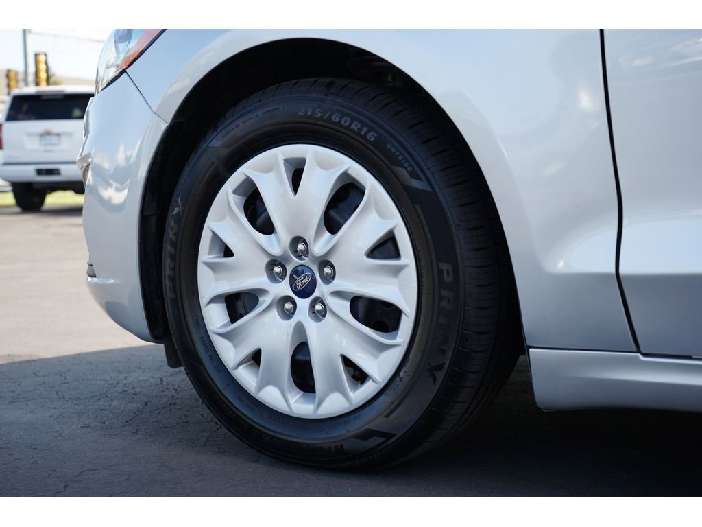 Used 2019 Ford Fusion S image 11