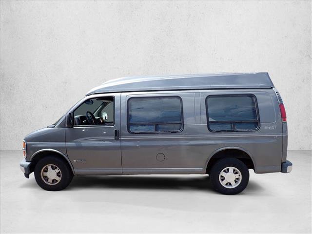 Used 1999 Chevrolet Express 1500 w/ Preferred Equipment Group RWD image 2