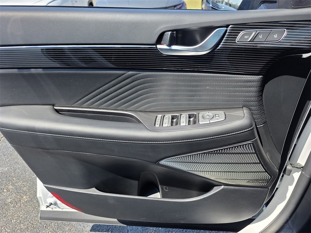 New 2025 Hyundai Palisade Calligraphy image 16