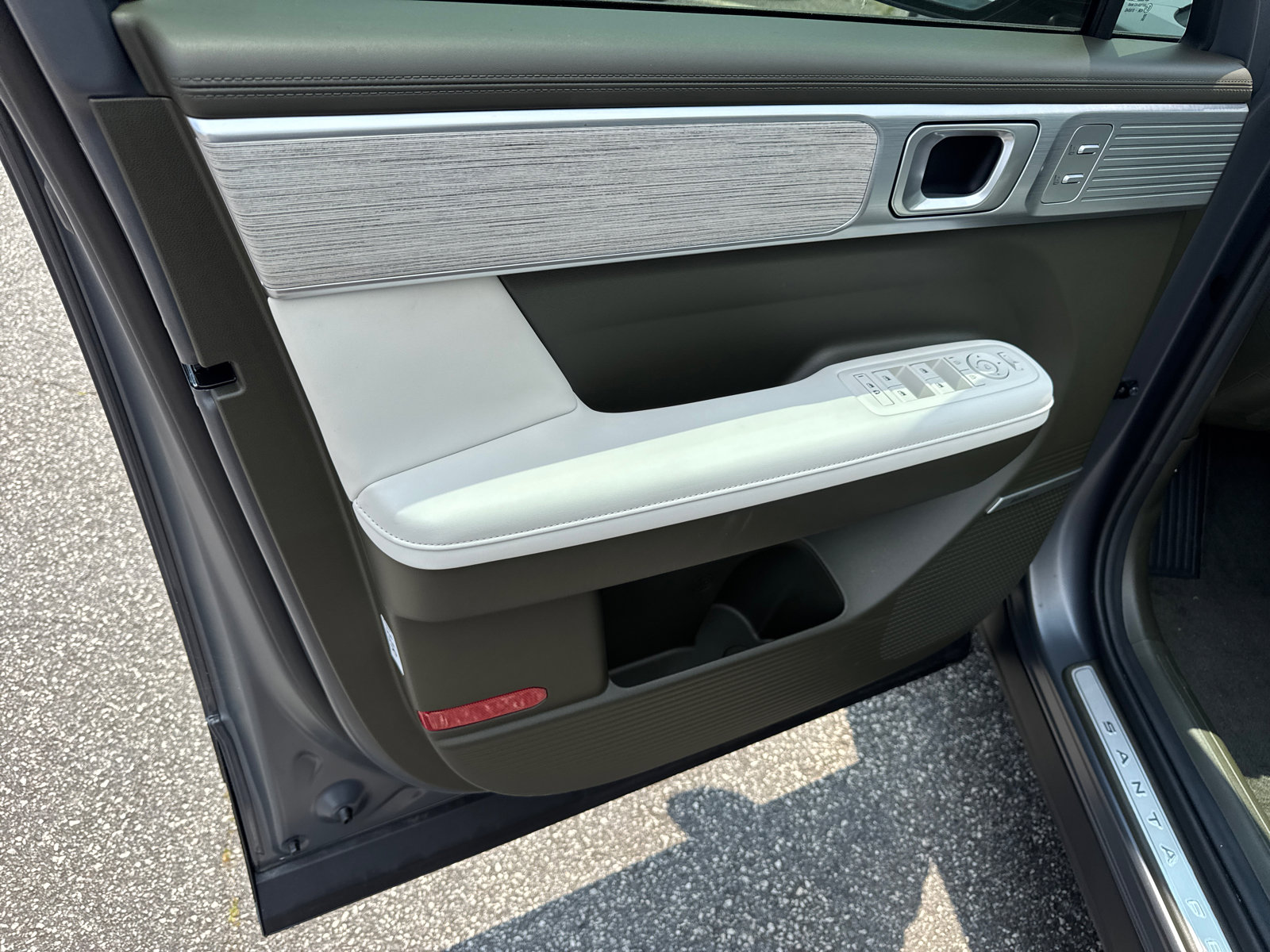 New 2025 Hyundai Santa Fe Calligraphy image 10