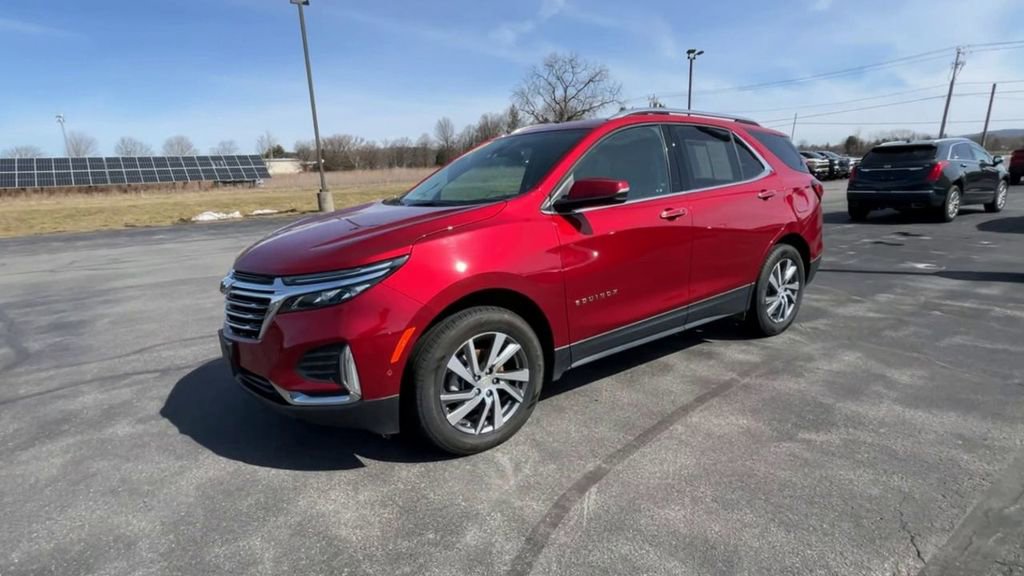 Used 2023 Chevrolet Equinox Premier image 4