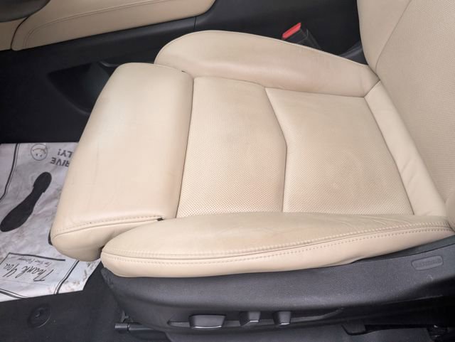 Used 2017 Cadillac XT5 Premium Luxury w/ Driver Assist Package image 24