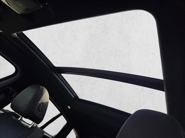 Used 2019 BMW X4 xDrive30i w/ Convenience Package image 16