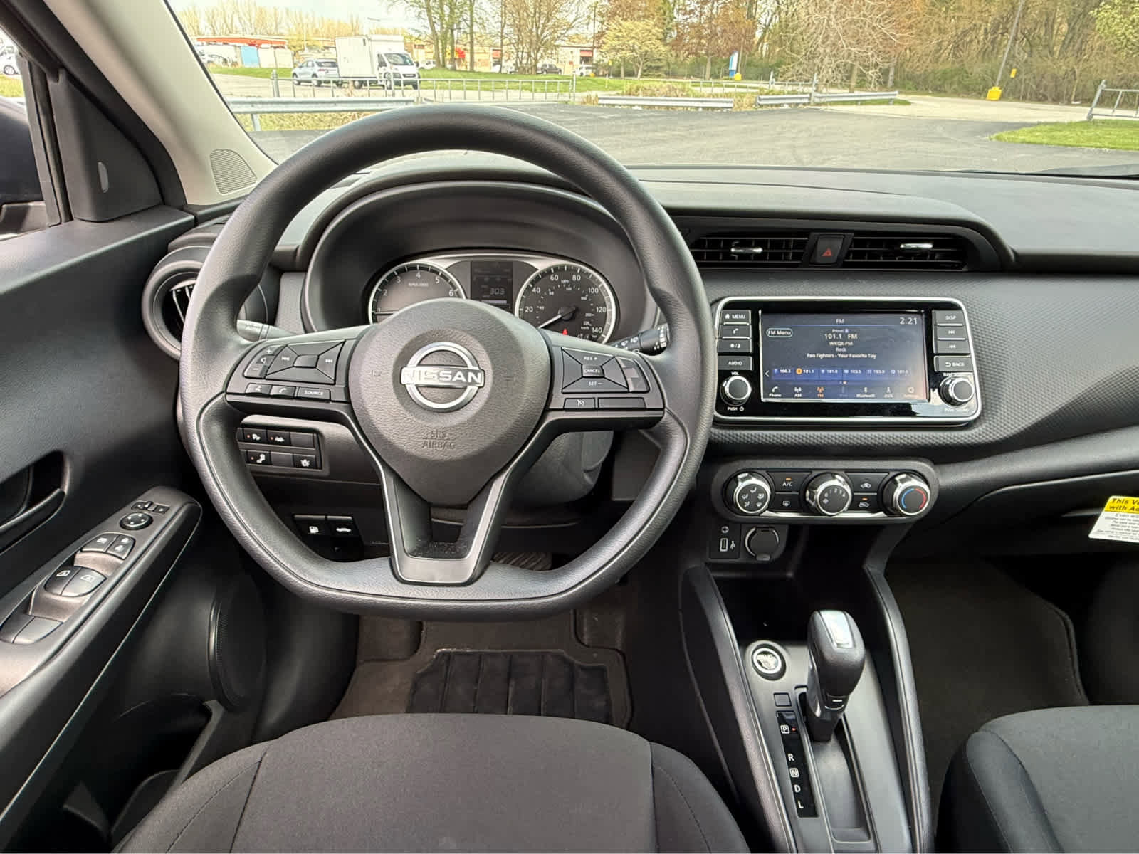 Used 2025 Nissan Kicks Play S FWD image 15