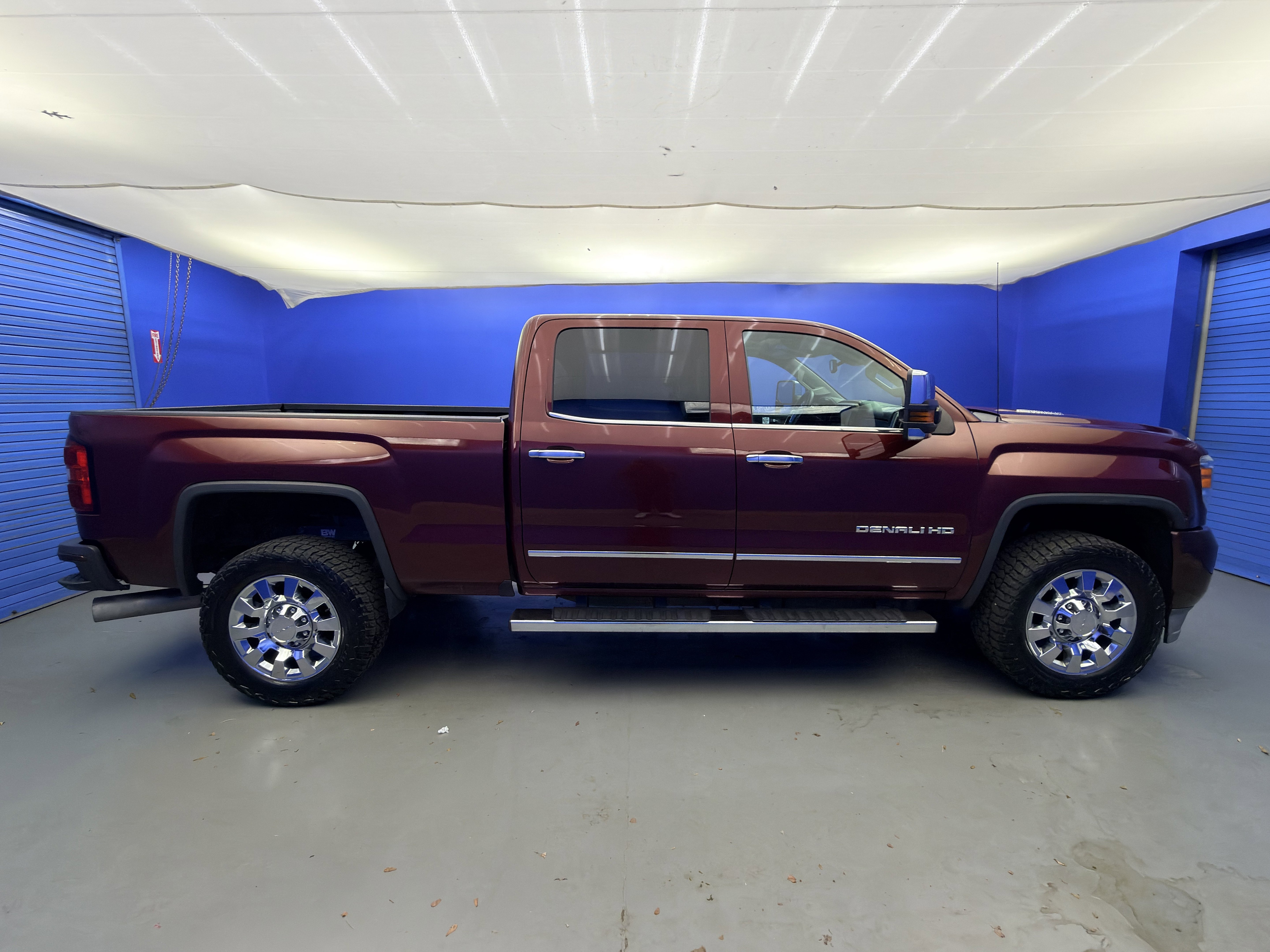 Used 2016 GMC Sierra 2500 Denali w/ Duramax Plus Package AWD/4WD image 8