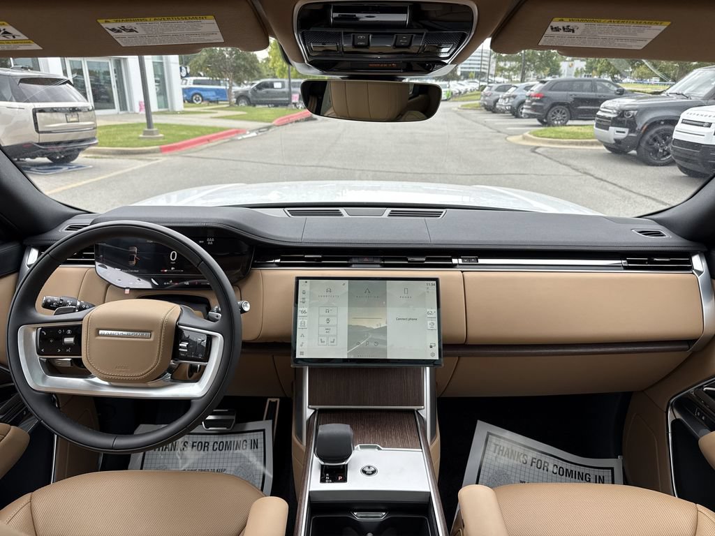 New 2025 Land Rover Range Rover Long Wheelbase SE AWD/4WD image 19