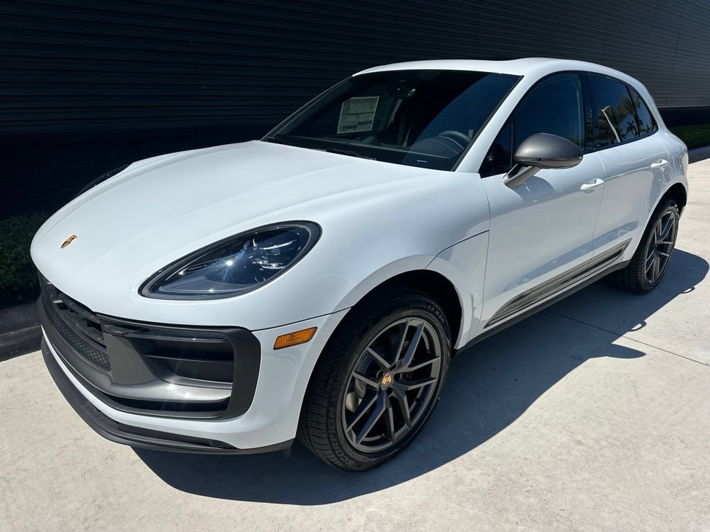 Used 2026 Porsche Macan Turbo AWD/4WD image 7