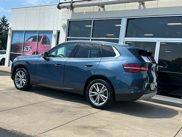 Used 2025 BMW X3 xDrive30i w/ Premium Package AWD/4WD image 6