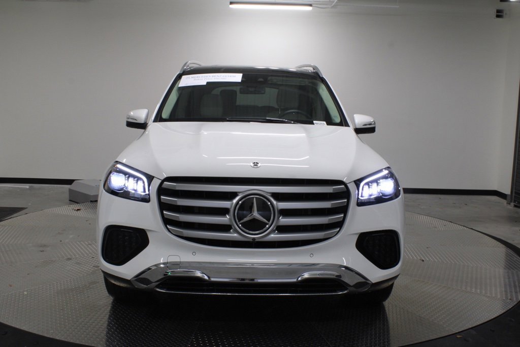 Certified 2025 Mercedes-Benz GLS 450 4MATIC image 10
