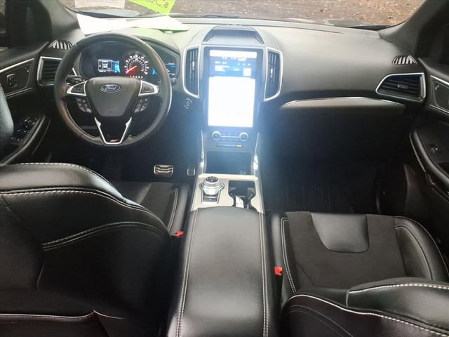 Certified 2024 Ford Edge ST w/ Equipment Group 401A image 13