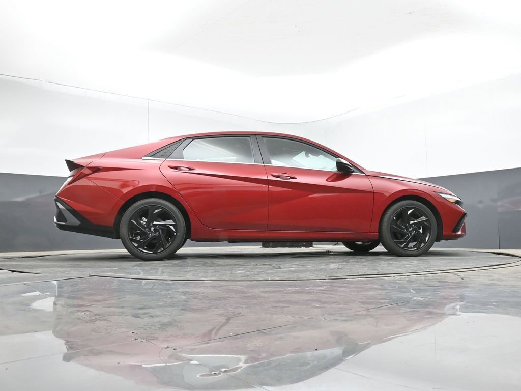 New 2026 Hyundai Elantra SEL Sport image 14