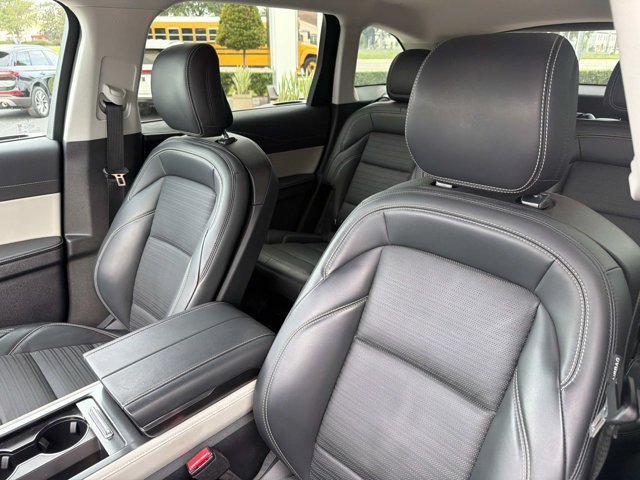 Certified 2024 Lincoln Nautilus Reserve w/ Equipment Group 202A AWD/4WD image 13