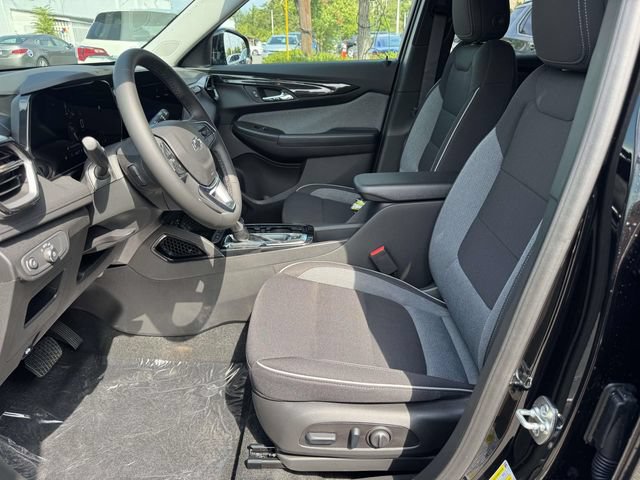 New 2026 Chevrolet TrailBlazer LT w/ Convenience Package AWD/4WD image 9
