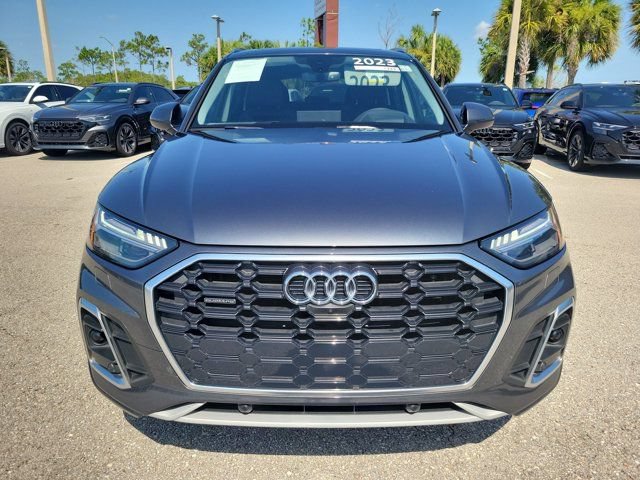 Certified 2023 Audi Q5 2.0T Prestige AWD/4WD image 3