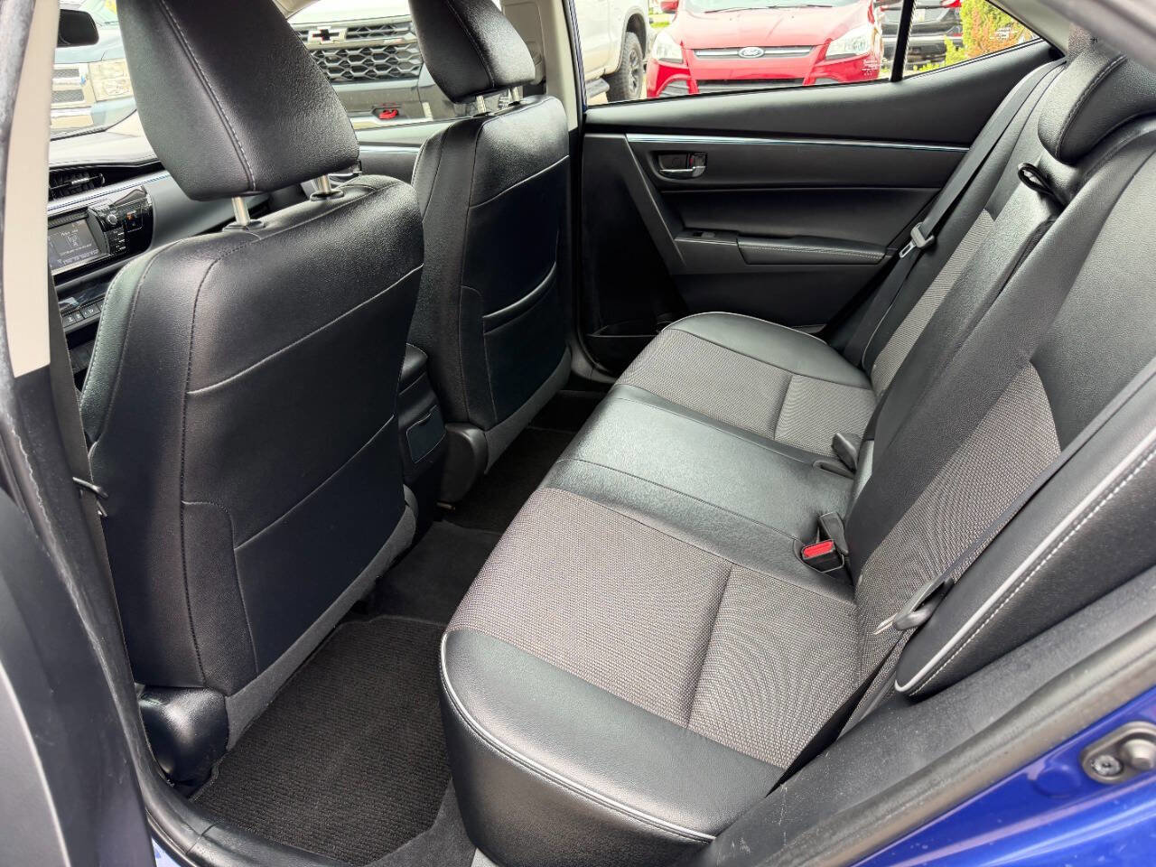 Used 2015 Toyota Corolla S FWD image 11