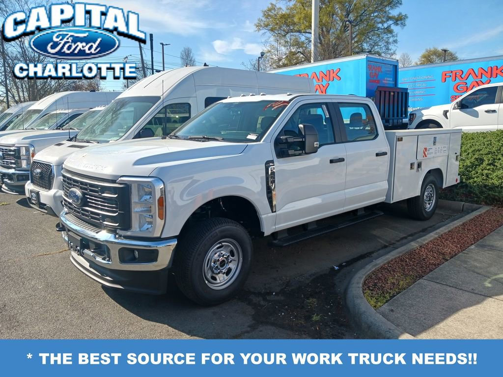 New 2026 Ford F250 XL w/ XL Chrome Package