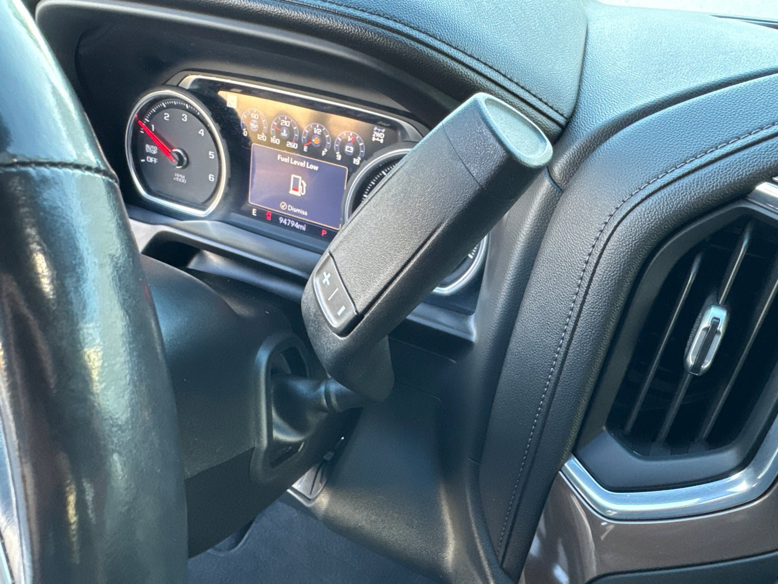 Certified 2021 Chevrolet Silverado 1500 High Country w/ Technology Package image 32