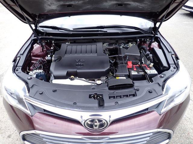Certified 2018 Toyota Avalon XLE image 13