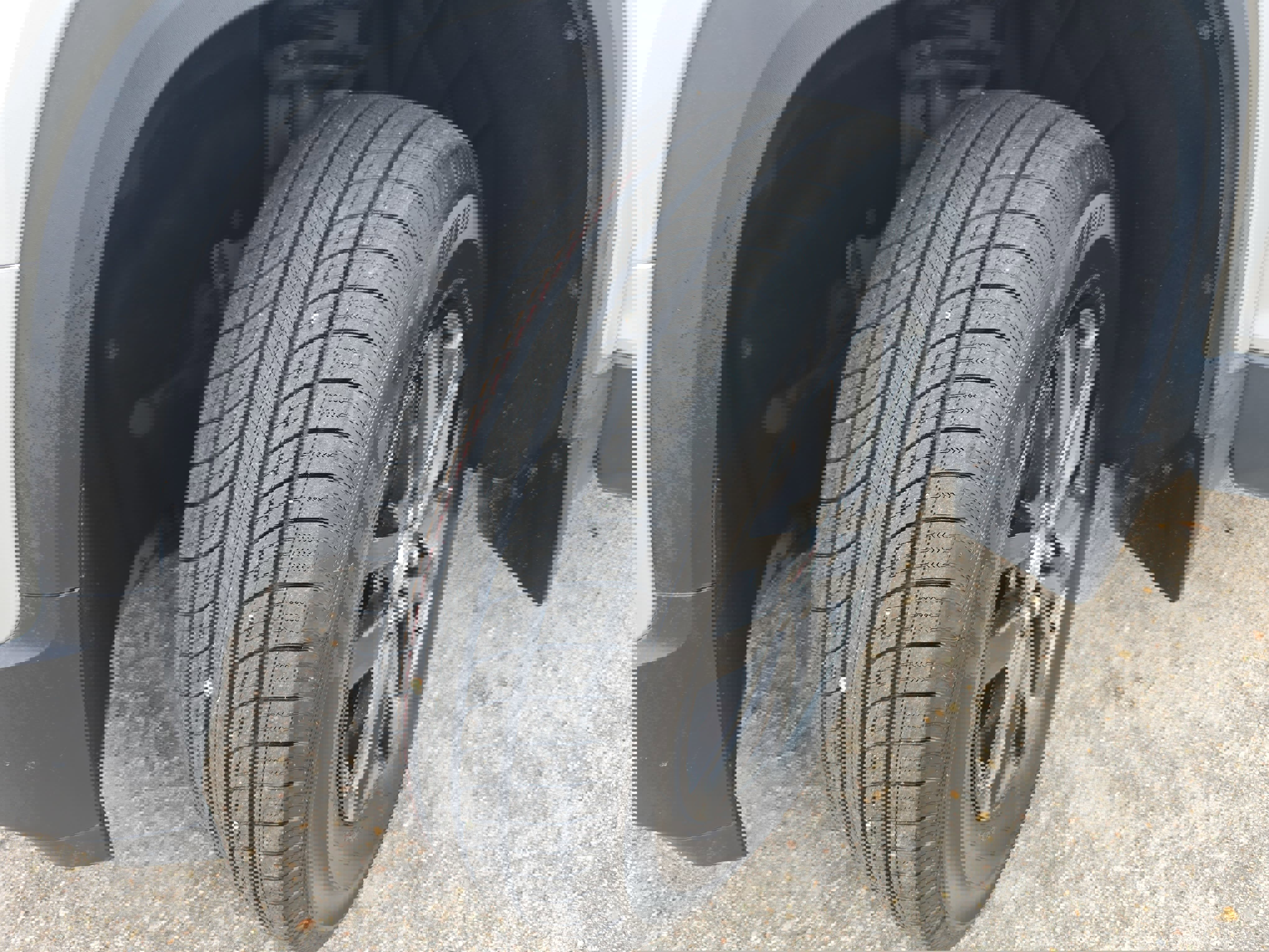 Used 2018 GMC Acadia SLT image 35