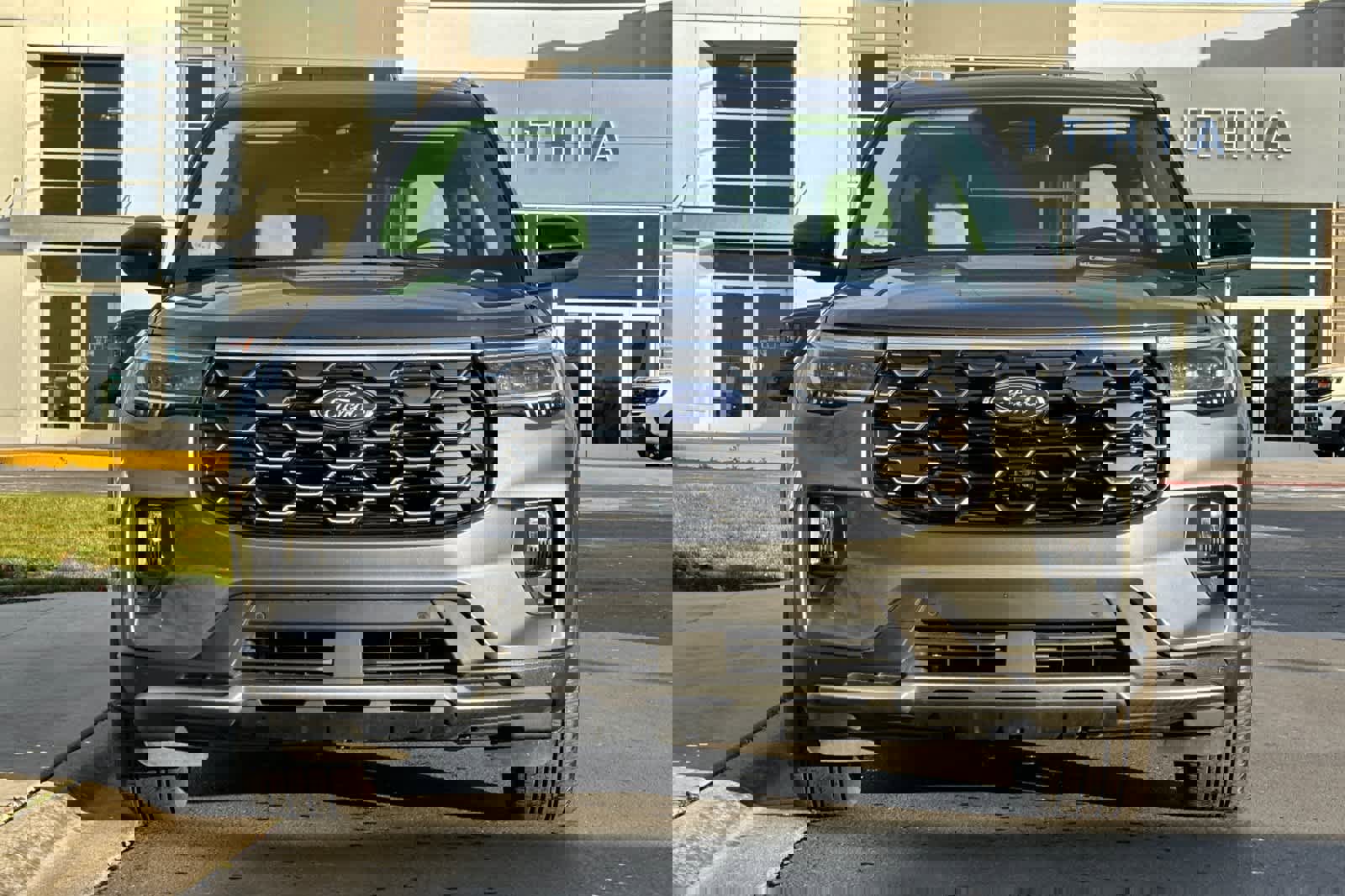 Certified 2025 Ford Explorer Platinum w/ Ultimate Package image 10