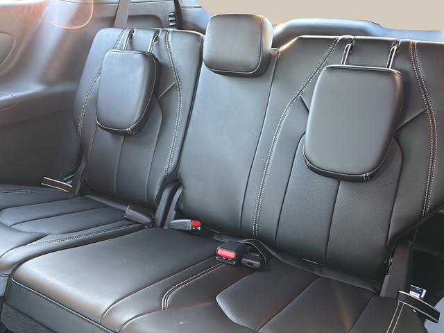 New 2026 Chrysler Pacifica Select image 21