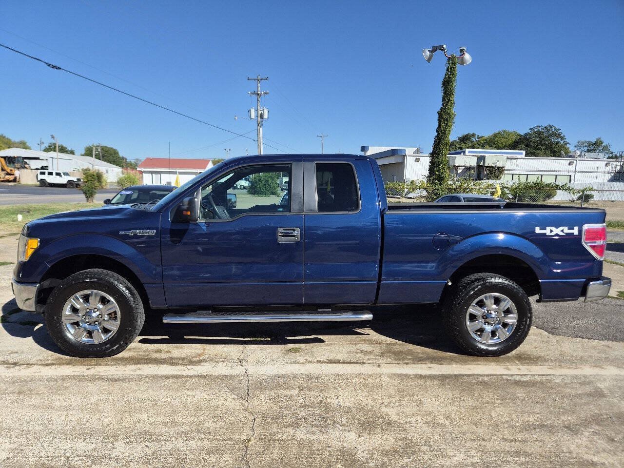 Used 2010 Ford F150 XL AWD/4WD image 2