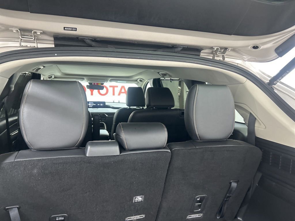 Used 2024 MAZDA CX-90 3.3 Turbo w/ Premium Package image 17