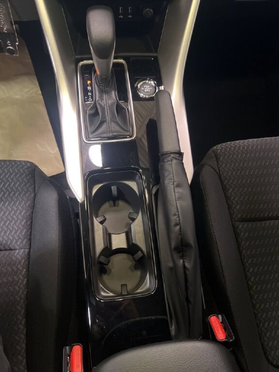 New 2026 Mitsubishi Eclipse Cross ES image 17